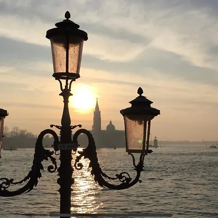 Apartman Damiana Velence